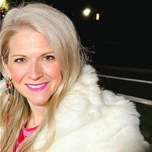 Meet your Posher, Maribeth